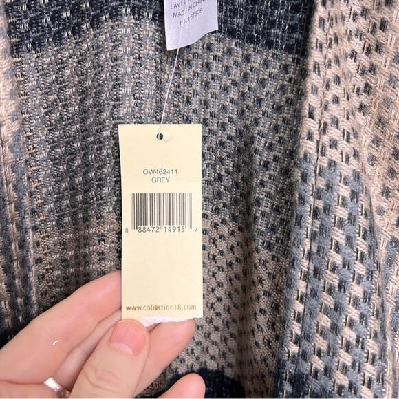 Collection 18 Women One Size Wrap Bohemian Tan Black Fringe Soft Winter Fall NEW - Picture 10 of 12